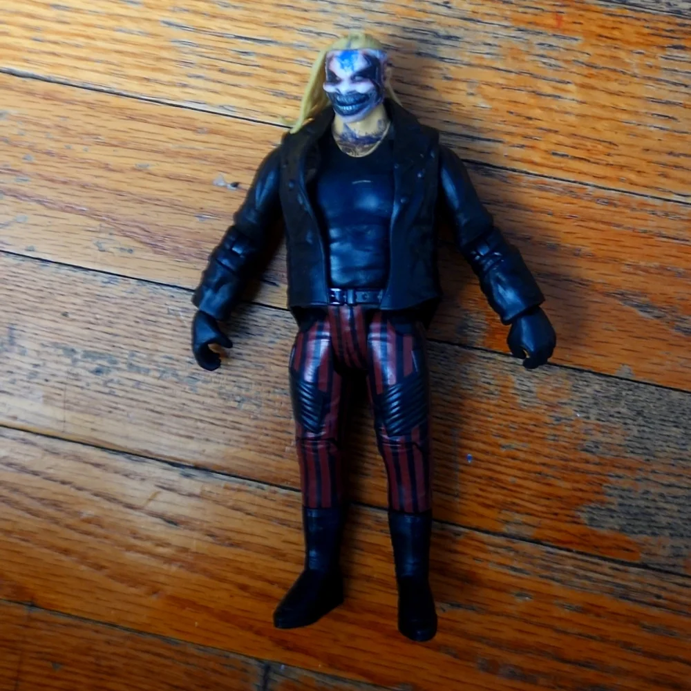 WWE Wrestlemania 37 The Fiend Bray Wyatt Action Figure Posable 6 in Collectible - Picture 1 of 2